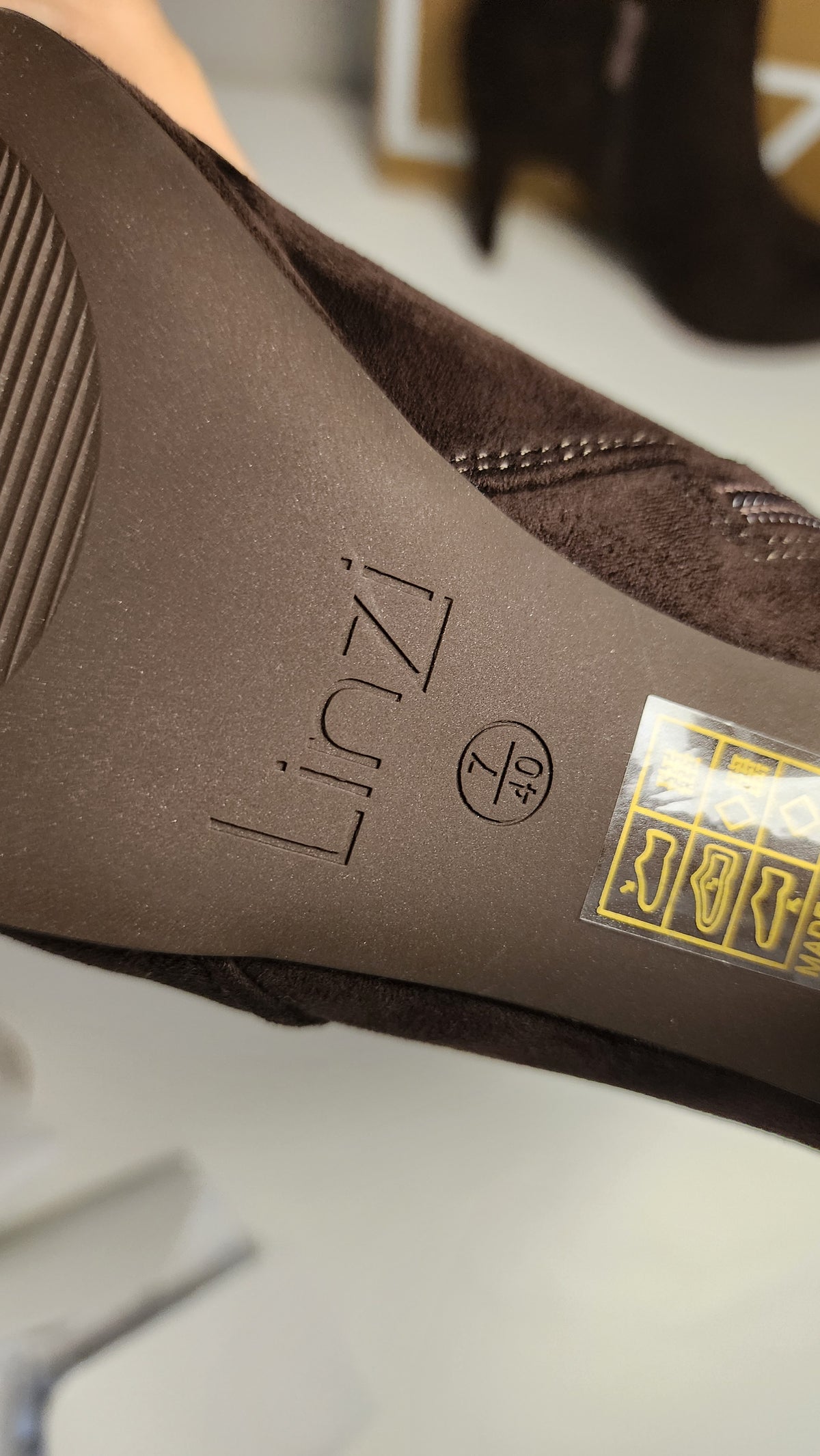 Linzi Bown Suede Platform Ankle Boots Size 40 (UK 7)