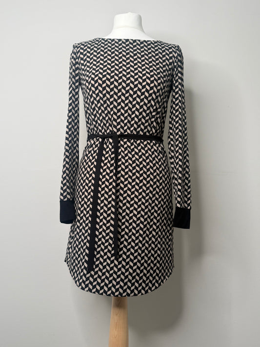 Armani Exchange Black & Cream Dress Size 0 (UK 6)