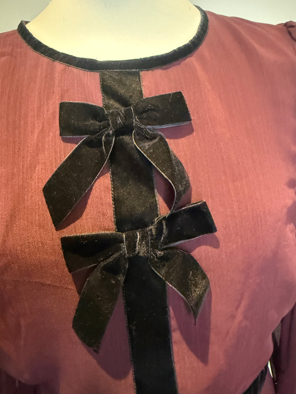 Love & Roses Burgundy Bow Dress Size 12