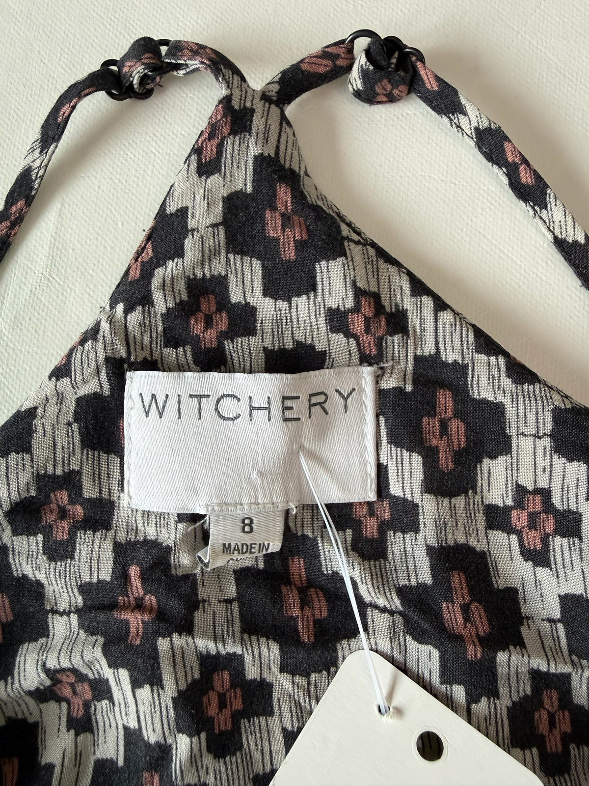 Style Reset Witchery black and white geometric print viscose maxi dress with adjustable spaghetti straps and size 8 tag